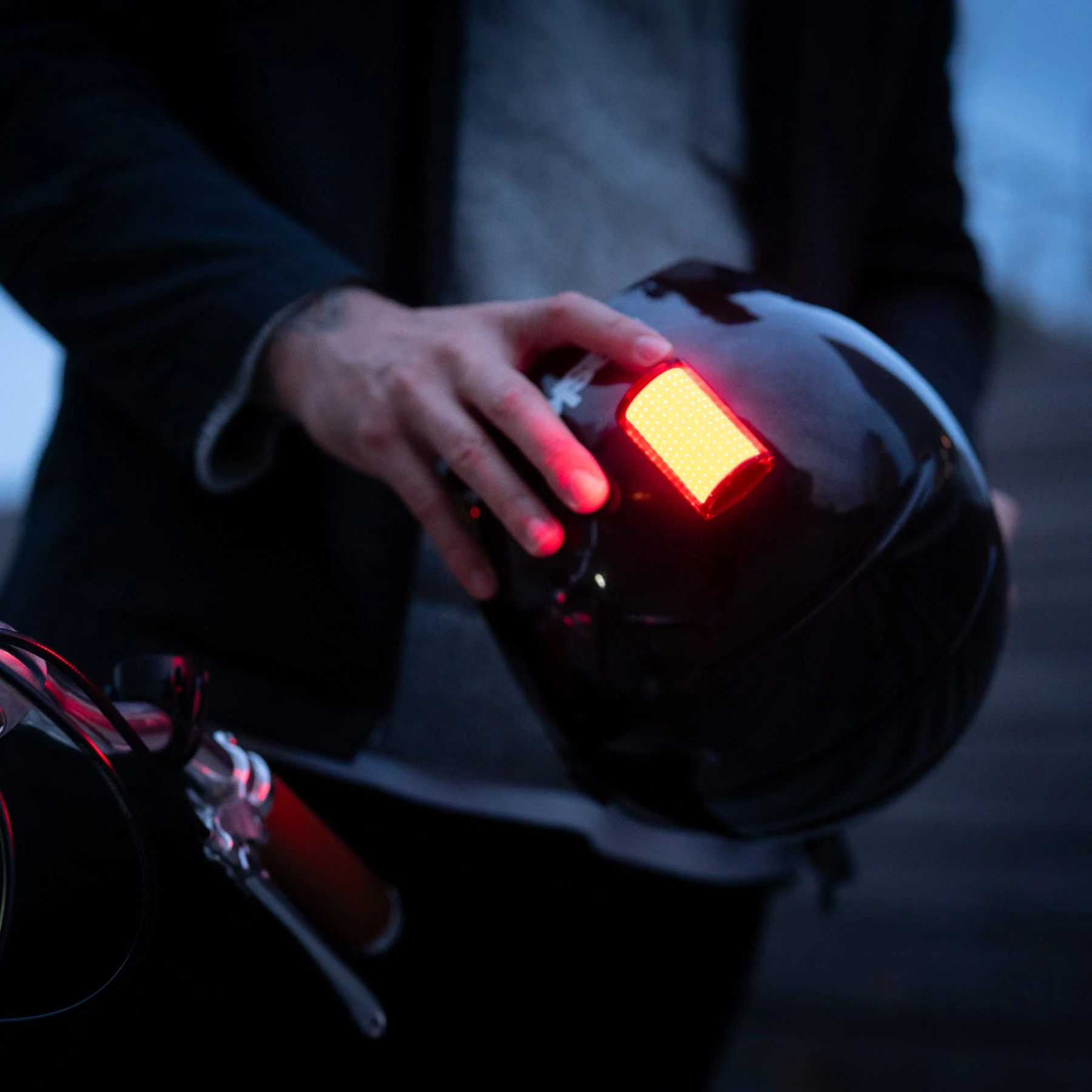 Support magnétique universel pour casque (lumières non incluses) - Image 3