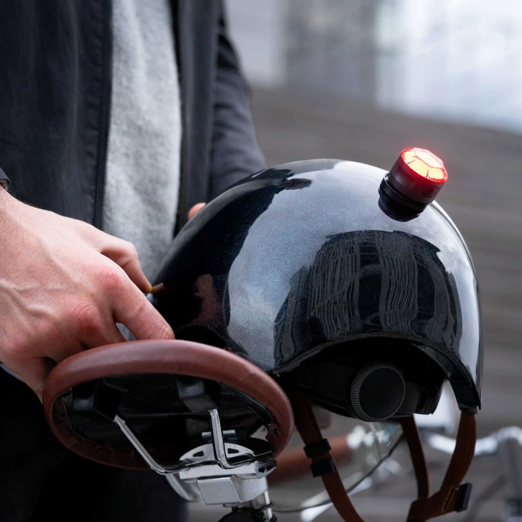 Support magnétique universel pour casque (lumières non incluses) - Image 7